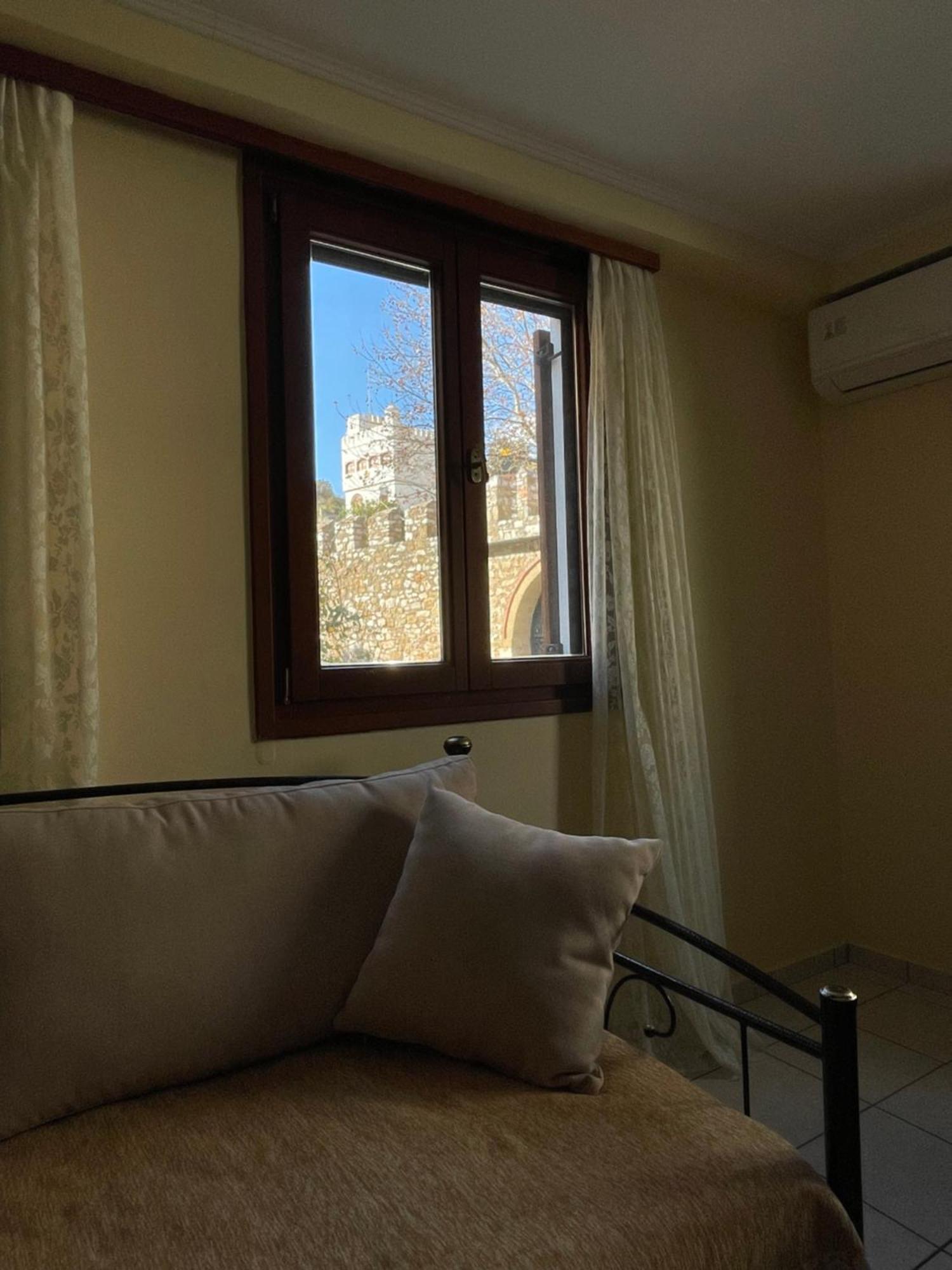 Οι Φωλίτσες Apartment Nafpaktos Exterior photo
