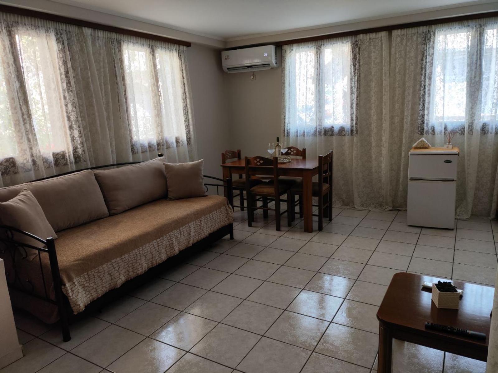 Οι Φωλίτσες Apartment Nafpaktos Exterior photo